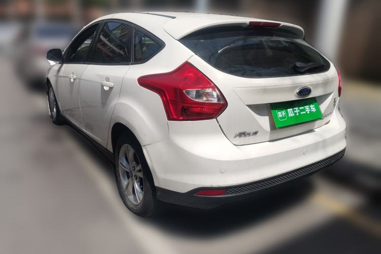 Used Ford Focus 2012 Hatchback 1.6L Automatic Fashion Edition
