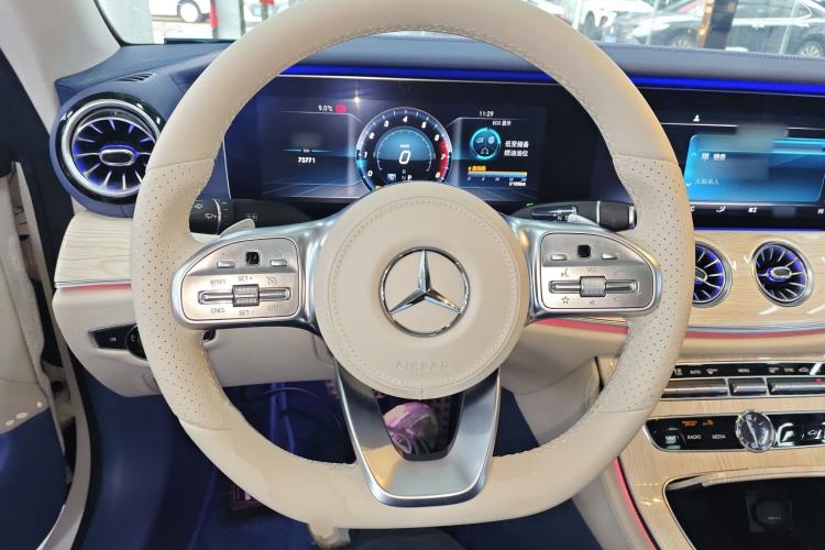 Used Mercedes-Benz E-Class (Import) 2019 E 200 Coupe
