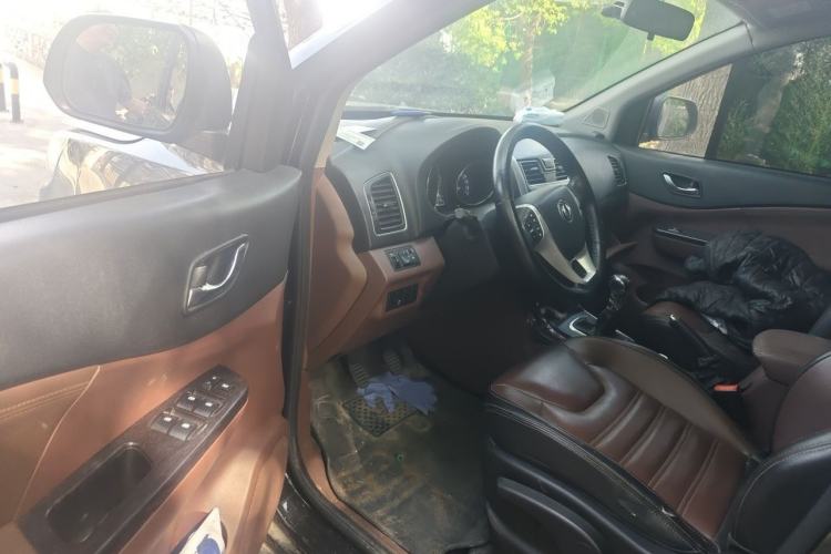 Used FORTHING SX6 2016 1.6L Manual Luxury Model
