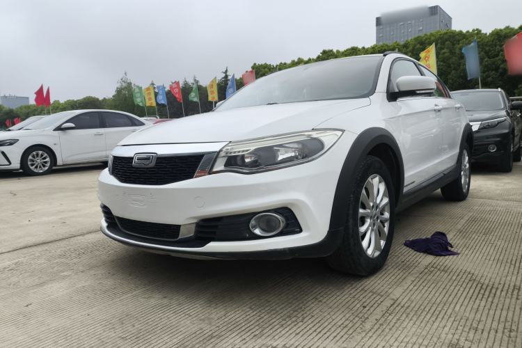 Used Qoros 3 2016 Urban SUV 1.6T Automatic Zhiyue Model