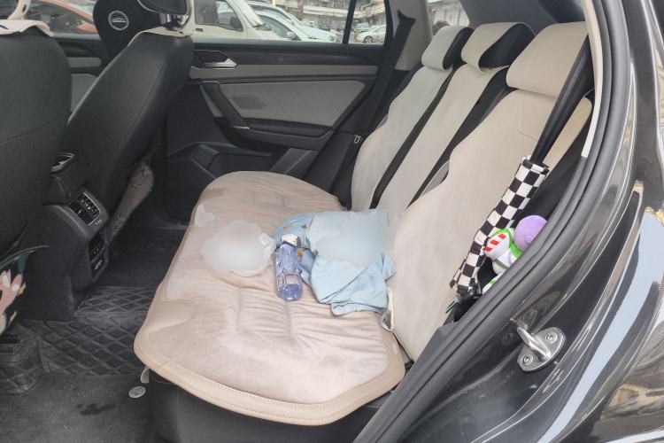 Used Volkswagen Tayron 2024 300TSI Two-Wheel-Drive Luxury Plus Advanced Version