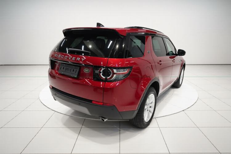 Used Land Rover Discovery Sport 2018 240 PS SE Version Rear Right 45 Deg