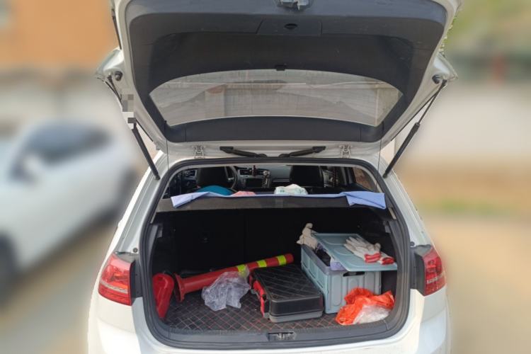 Used Volkswagen Golf 2016 230TSI Automatic Luxury Version
