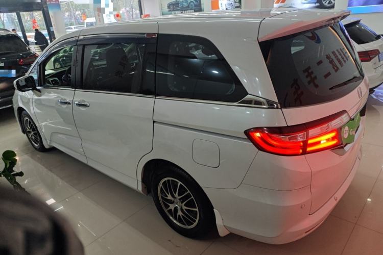 Used Honda Odyssey 2018 2.4L Comfort Version

