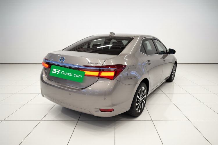Used Toyota Corolla Hybrid E+ 2019 1.8L E-CVT Leading Edition Rear Right 45 Deg