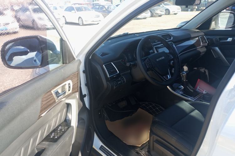 Used Haval H2 2016 Red-Label 1.5T Automatic Two-Wheel Drive Luxury Model