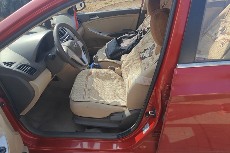 Used Hyundai Verna (older generation) 2010 Sedan 1.4L Manual Comfort GS
