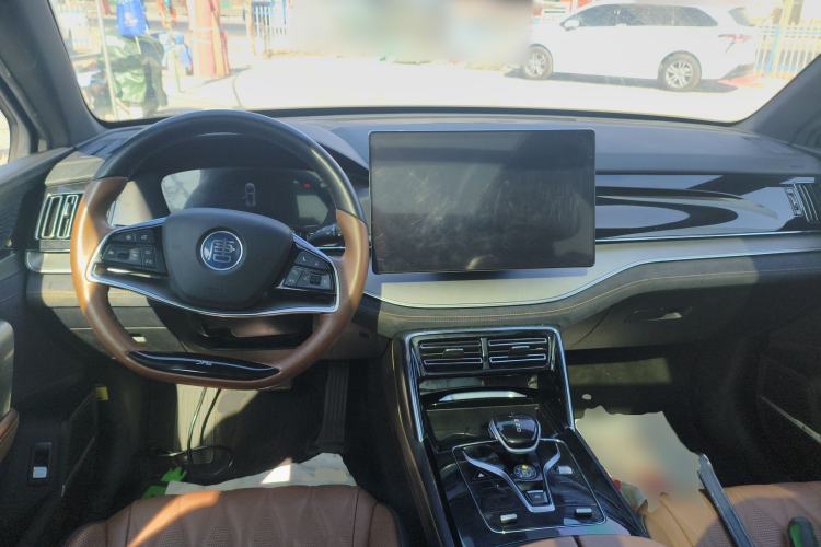 Used BYD Tang New Energy 2021 EV Four-Wheel Drive High-Performance Luxury Model
