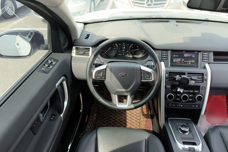 Used Land Rover Discovery Sport 2017 2.0T HSE
