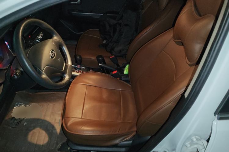 Used Kia K2 2015 Sedan 1.4L Automatic GLS