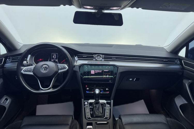 Used Volkswagen Magotan 2020 330TSI DSG Leading Model Interior 1