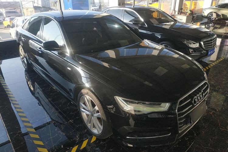 Used Audi A6L 2018 30th Anniversary Edition 45 TFSI quattro Sport model
