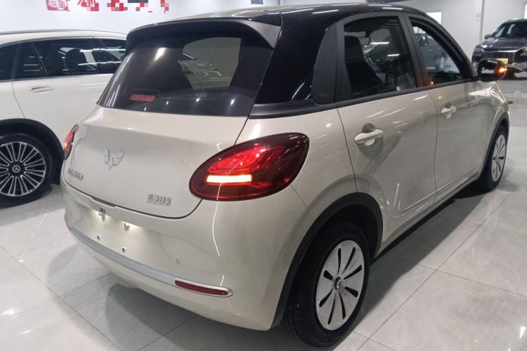 Used Wuling Bingo 2023 333 km Fast-Share Version
