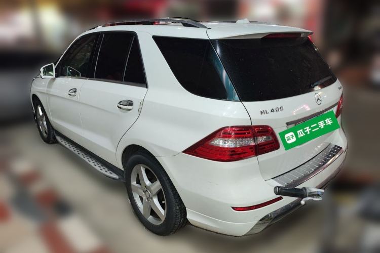 Used Mercedes-Benz M-Class 2014 ML 400 4MATIC Luxury Model Rear Left 45 Deg