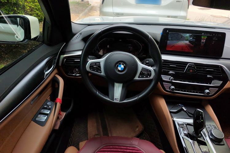 Used BMW 5 Series 2022 Restyled 525i M Sport Package