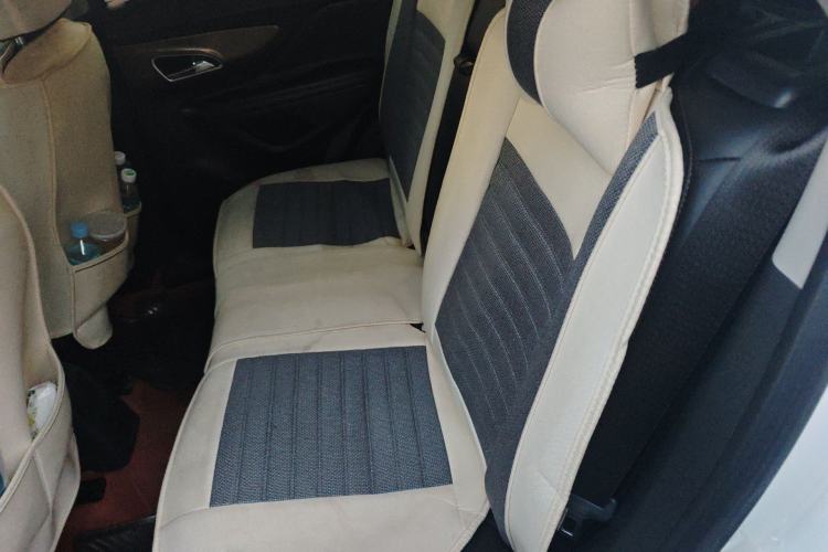 Used Buick Encore 2015 1.4T Automatic Two-Wheel Drive Urban Leading Model Left Rear Seat