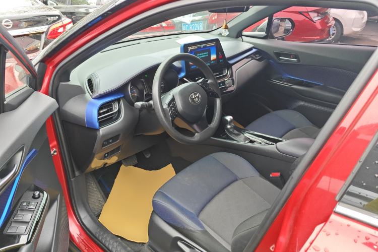 Used Toyota C-HR 2018 2.0L Leading Edition China V-standard