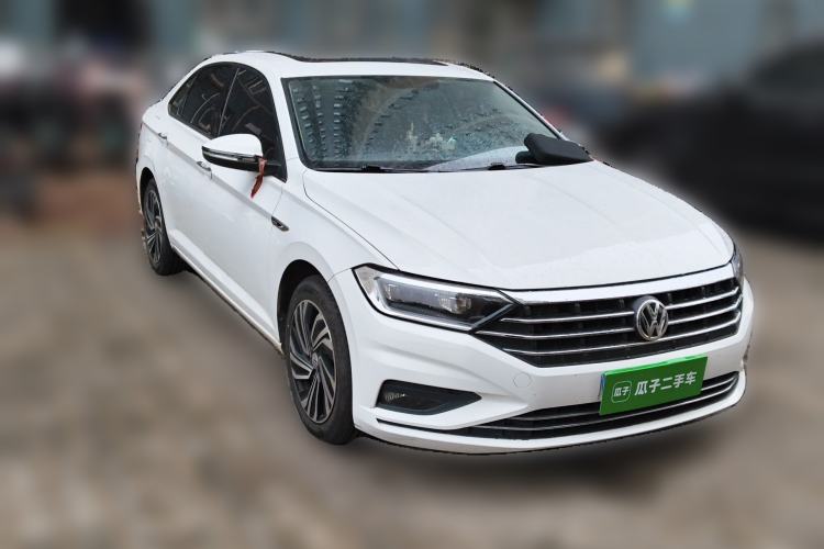 Used Volkswagen Sagitar 2021 280TSI DSG Excellence Edition Front Right 45 Deg