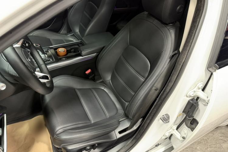 Used Jaguar XEL 2020 2.0T 200 PS S Advanced Elegance Edition
