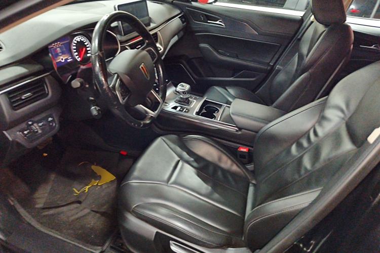 Used Hongqi H5 2022 Classic Model Facelift 1.5T DCT Qiyun Edition Left Front Seat