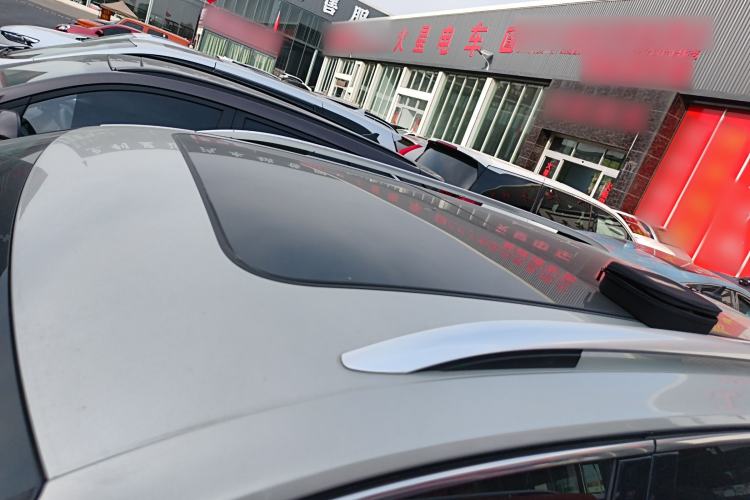 Used Volkswagen Tiguan L 2021 330TSI Automatic Two-Wheel Drive R-Line Enhanced Edition
