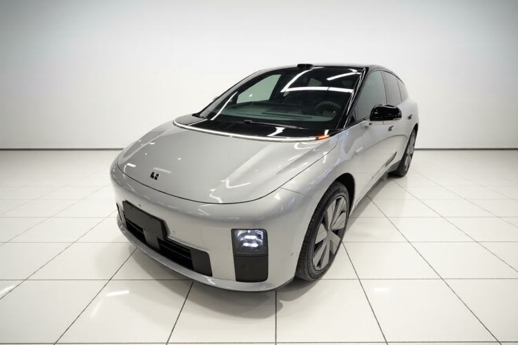 Used Li Auto i6 2025 Model Two-Wheel-Drive Standard Type