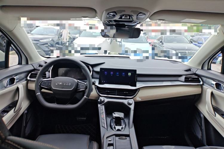 Used Lynk & Co 06 EM-P 2022 PHEV 84 km Range Pro Version
