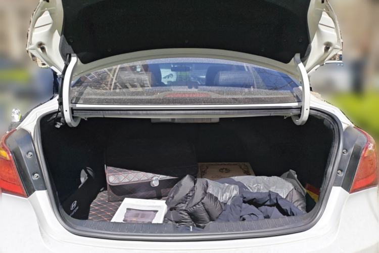 Used Hyundai Mistra 2014 1.8L Automatic Deluxe DLX Model Trunk