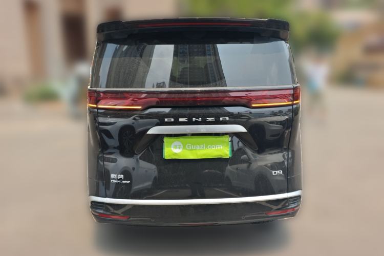 Used Denza D9 2022 DM-i 970 Four-Wheel Drive Prestige Model