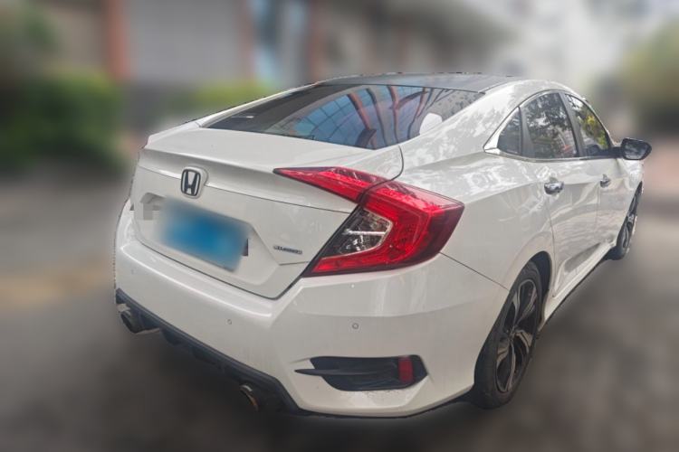 Used Honda Civic 2016 220TURBO CVT Prestige Edition
