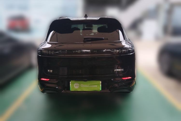 Used VOYAH FREE 2025 318 318 km Rear-Drive Touring Edition