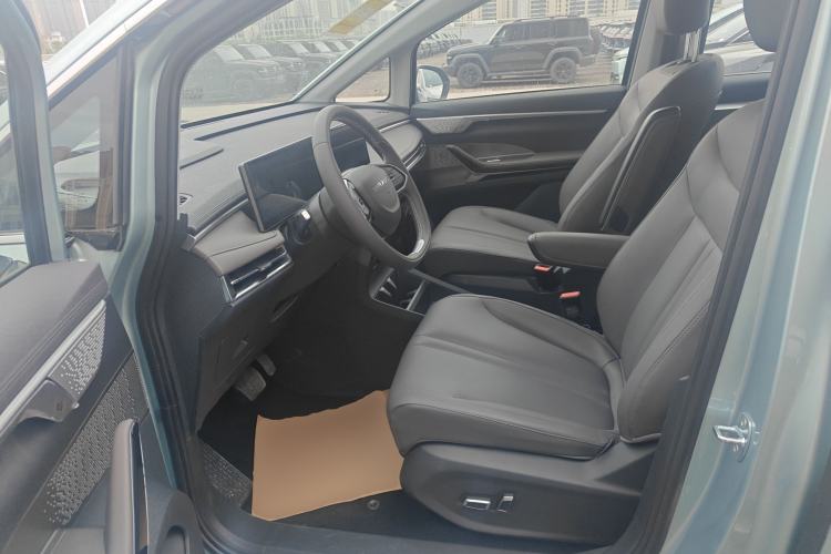 Used SAIC MAXUS Dajia 7 2024 Revised Version Super Hybrid Long-Range Edition Enjoyment Version Left Front Seat