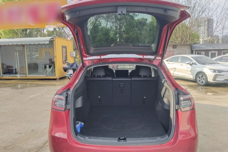 Used Tesla Model Y 2021 Long-Range All-Wheel-Drive Version 3D7
