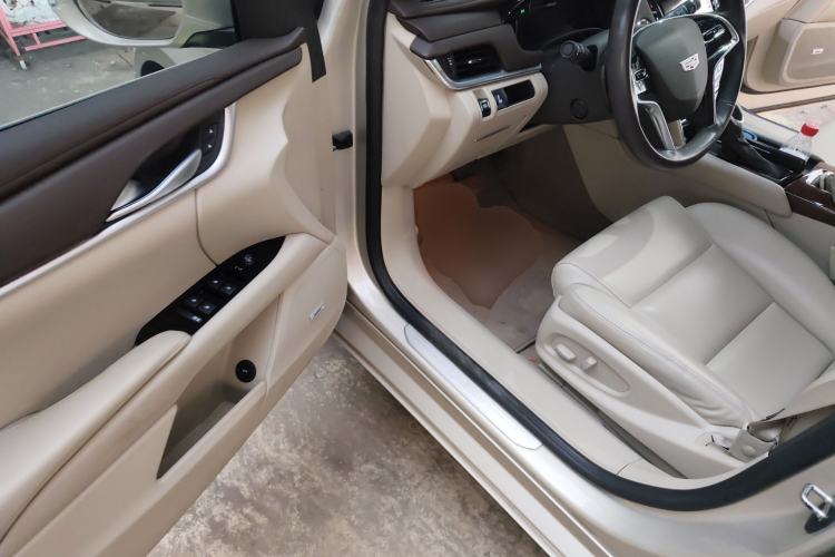 Used Cadillac XTS 2017 28T Elite Model
