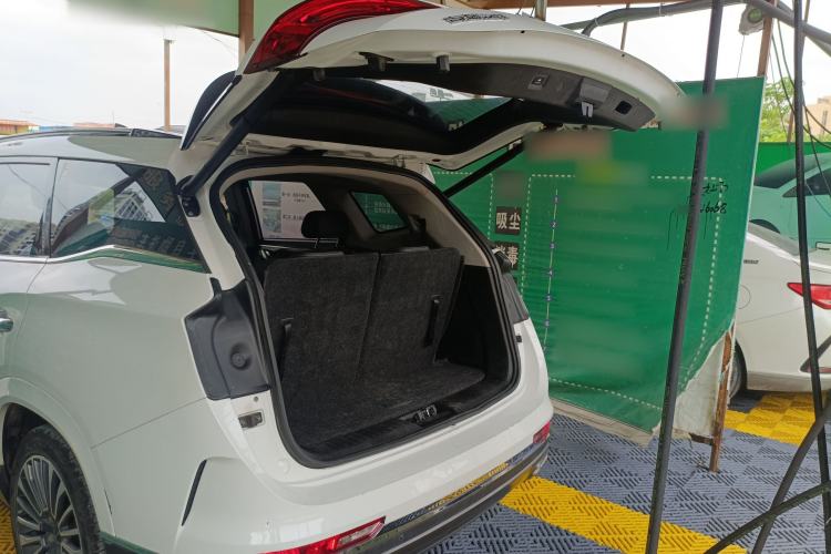 Used JETOUR X95 2020 1.6T DCT Exploration Pro Edition 7 Seats Trunk