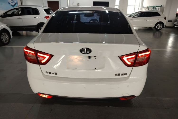 Used Bestune B30 2016 1.6L manual luxury version
