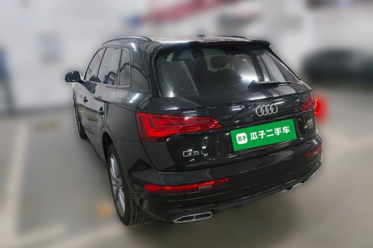 Used Audi Q5L 2024 45 TFSI Luxury Dynamic Model Rear Left 45 Deg