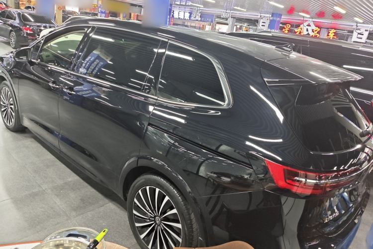 Used Volkswagen Viloran 2023 380TSI Prestige Edition Exterior 2