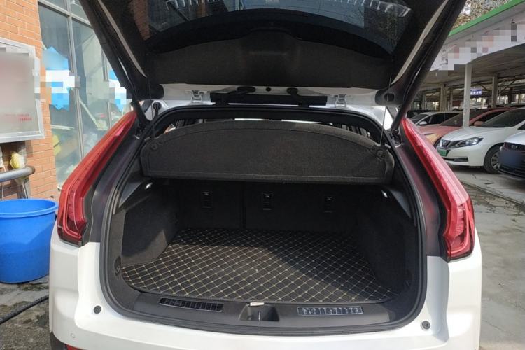 Used Cadillac XT4 2018 28T Two-Wheel-Drive Luxury Model