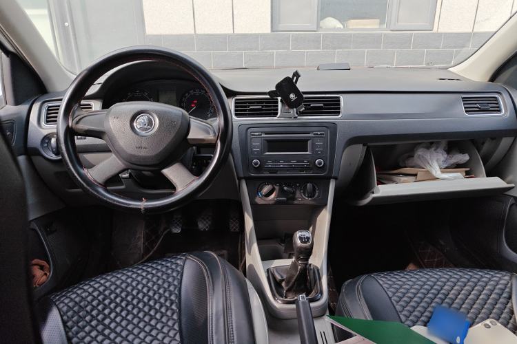 Used Skoda Rapid 2013 1.4L Manual Smart Selection Trim