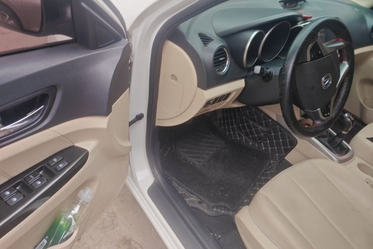 Used CHANGAN Eado 2015 1.6L Manual Luxury Model China IV Standard