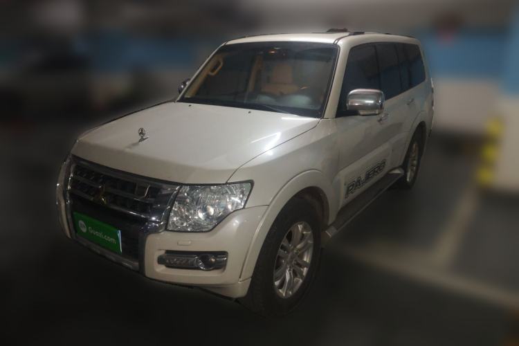 Used Mitsubishi Pajero 2018 V97 3.8L 5-Door GLS Sunroof Single-Difference Model – Middle East