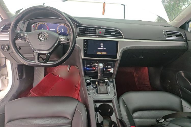 Used Volkswagen Lamando 2021 280TSI DSG Comfort Edition Center Console