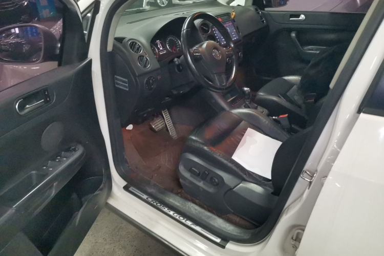 Used Volkswagen Golf 2011 1.4TSI Cross Golf