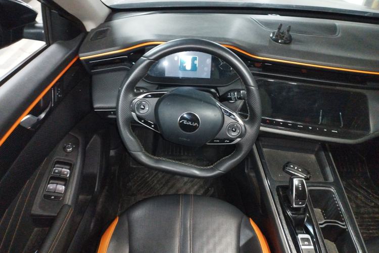 Used Dongfeng Aeolus Yixuan MAX 2023 1.5T Ultra-Stylish Trendsetting Dad Edition Steering Wheel