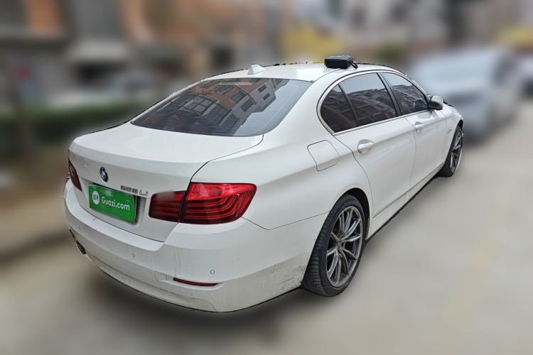 Used BMW 5 Series 2014 528Li Leading Model
