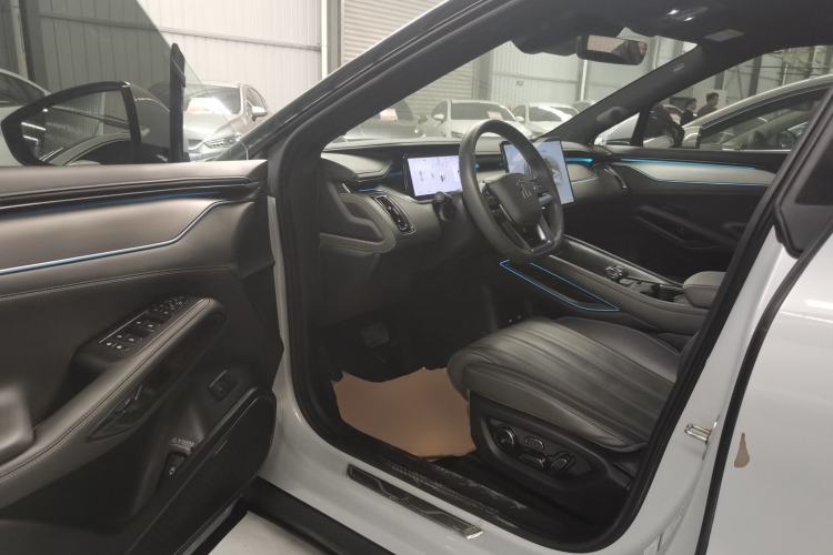 Used BYD Song L EV 2025 Intelligent Driving Version 662 km LiDAR Excellence Edition