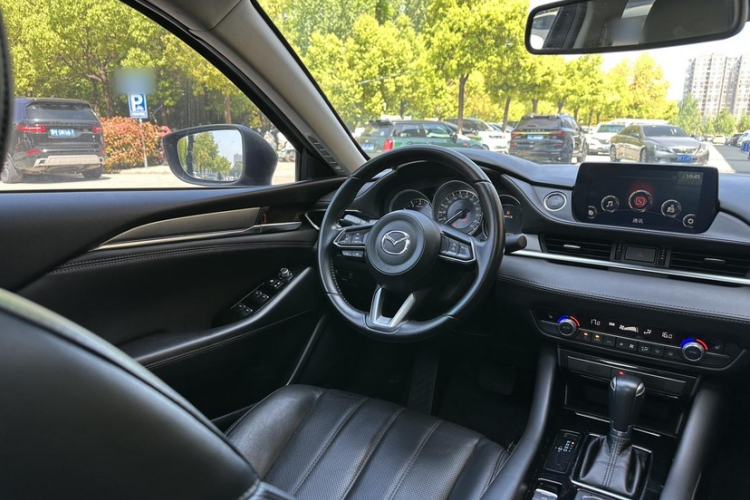 Used Mazda Atenza 2020 2.5L Skyline Sport Edition Interior 11