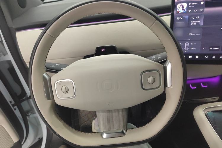Used CHANGAN NEVO E07 2025 All-Electric Two-Wheel Drive 90 kWh Pro Smart Version Steering Wheel