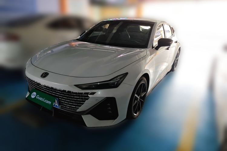 Used Changan UNI-V 2023 1.5T Prestige Model